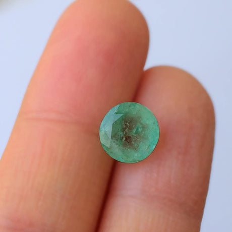 Emerald Gemstone | Oval/Mixed Green |  1.88 Carats minor-Oil | Custom Jewelry | Modern Gem Jewelry