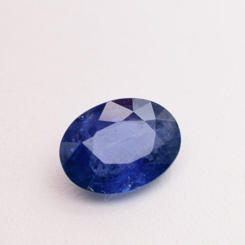 Natural Blue Sapphire Gemstone | Oval Cut Sri Lankan Blue | 1.18 carats Heated | Custom Jewelry | Modern Gem Jewelry