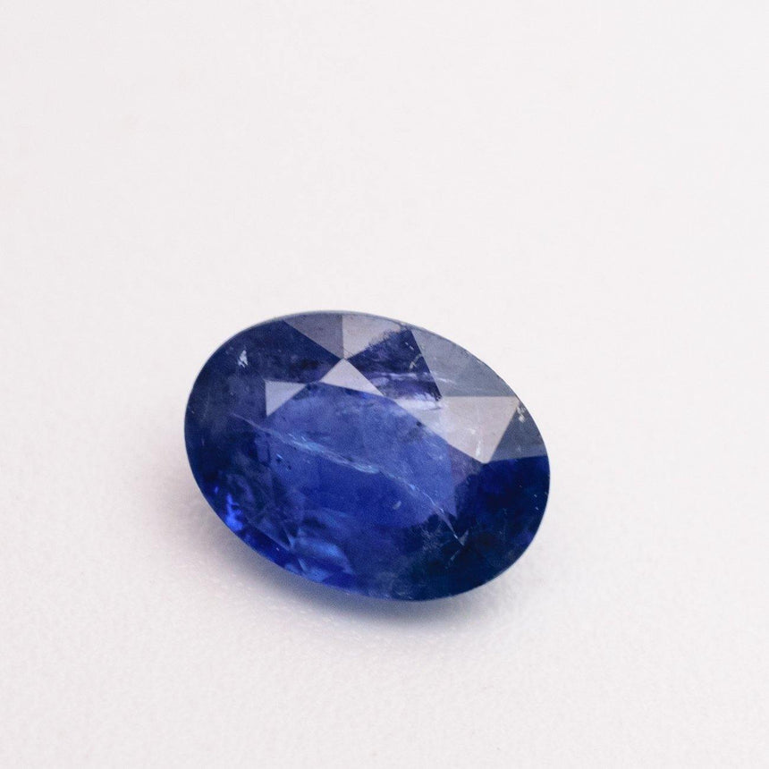 Natural Blue Sapphire Gemstone | Oval Cut Sri Lankan Blue | 1.18 carats Heated | Custom Jewelry | Modern Gem Jewelry