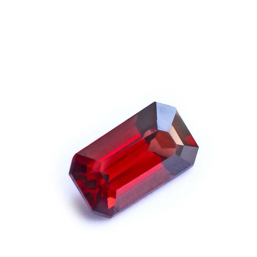 1.19 Carats Intense Red Natural Spinel Octagonal Shape | 4.7mmx8.3mm - Modern Gem Jewelry