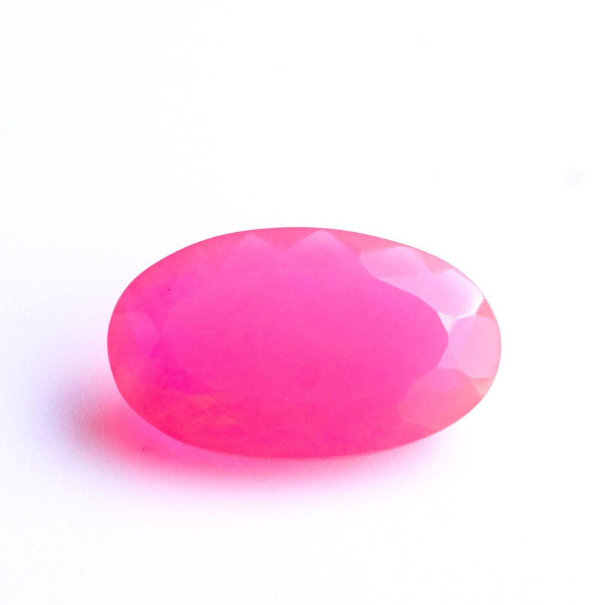 4.2 Carats, Rich Pink Ethiopian Natural Opal Oval 5.22mm x 5.43mm - Modern Gem Jewelry