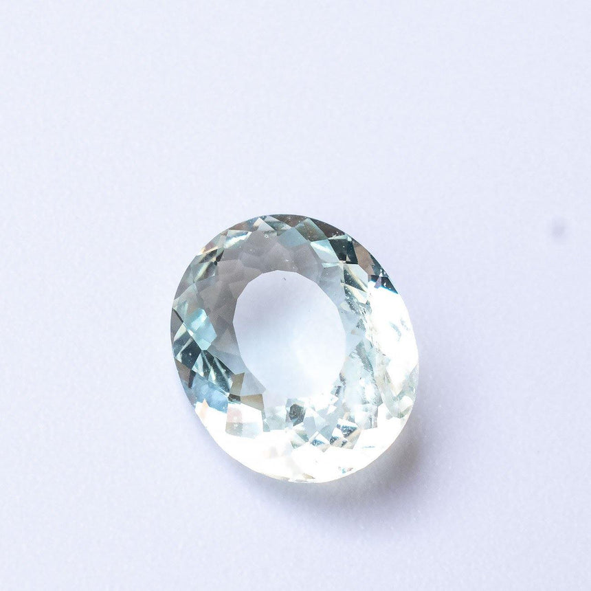 2.625 Carats Blue Brazilian Natural Aquamarine Oval Cut Loose Gemstone - Modern Gem Jewelry