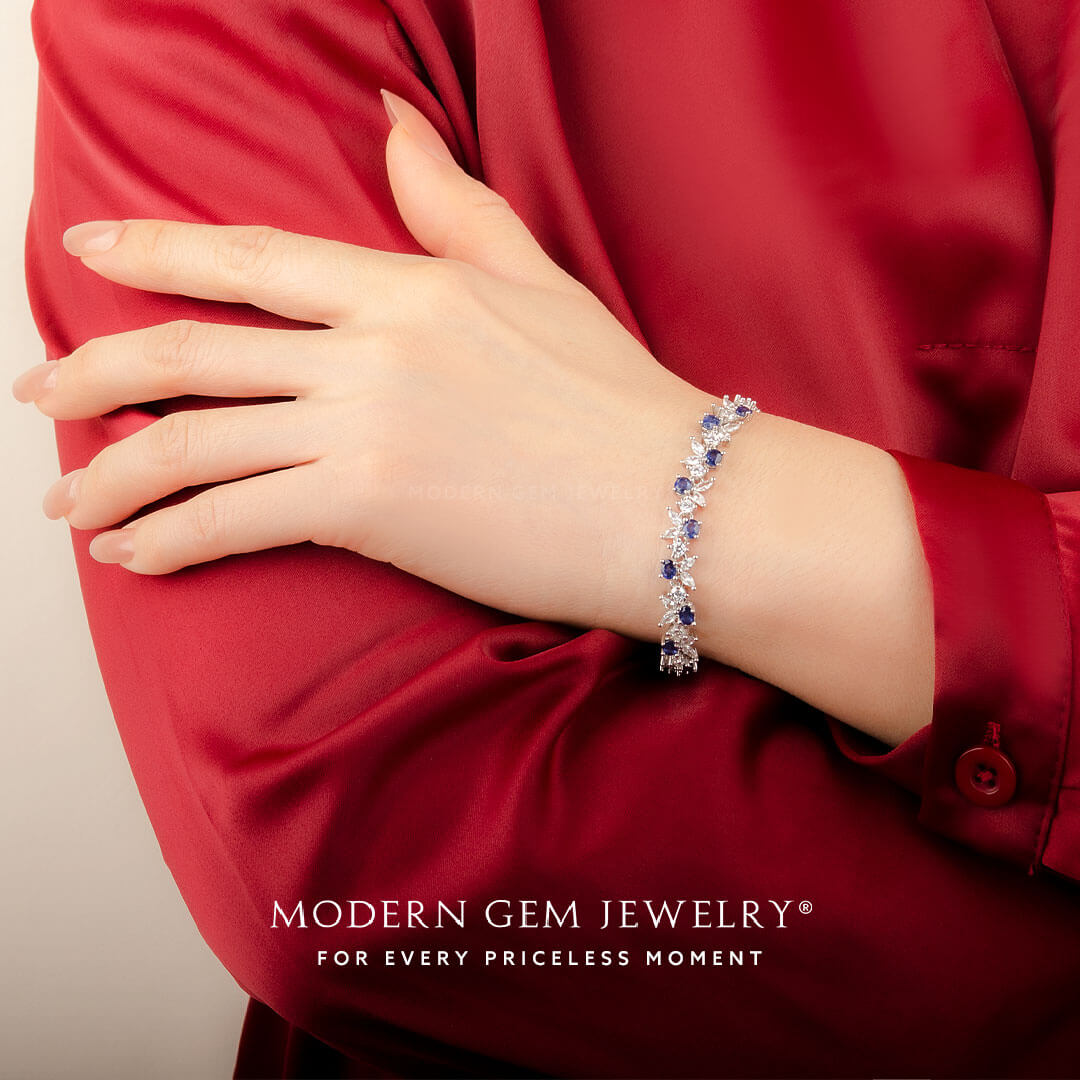 Blue Sapphire and Diamond Tennis Bracelet | 18K White Gold | Modern Gem Jewelry | Saratti