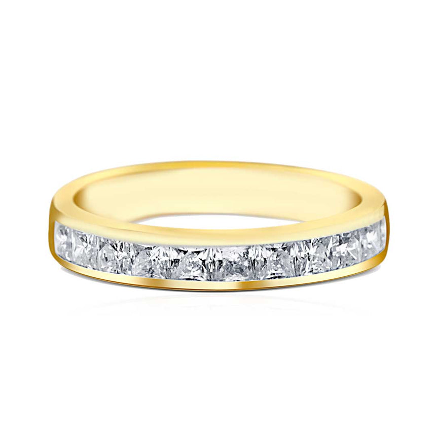 Princess Cut Diamond Wedding Band in Yellow Gold | Modern Gem Jewelry | Saratti