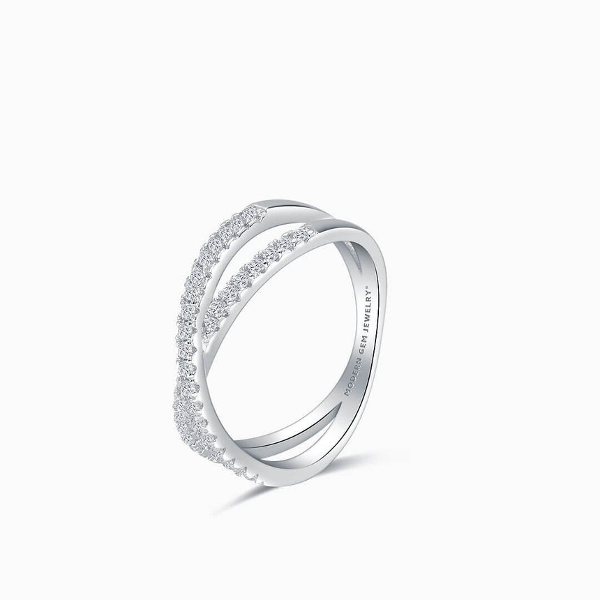 Engraved unique twisted shank wedding Band with Diamonds in 18K White Gold | Modern Gem Jewelry | Saratti