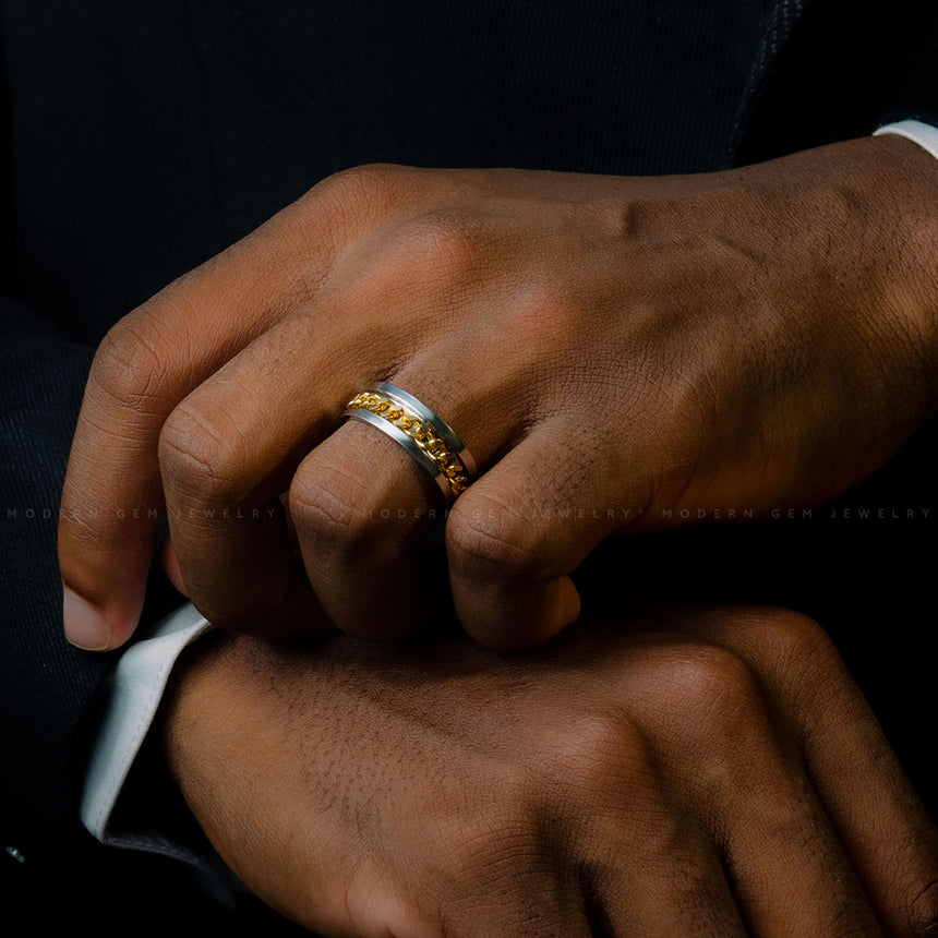 Model wears the El Cubano Amarillo Two-Tone Cuban Link Ring | Custom Made Wedding Bands | Modern Gem Jewelry | Saratti