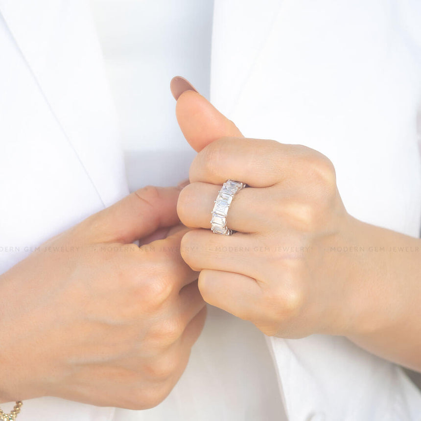 Emerald Cut Eternity Band in White Gold | Modern Gem Jewelry | Saratti