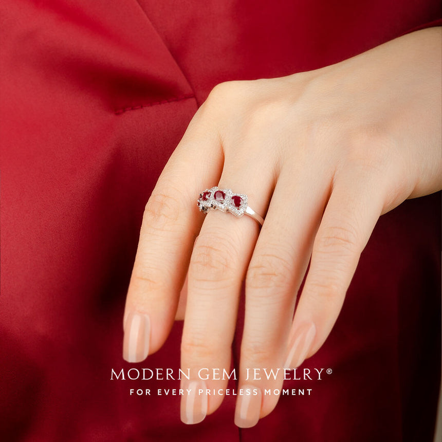 Red Ruby Ring with Natural Diamonds in 18K White Gold Ring | Modern Gem Jewelry | Saratti