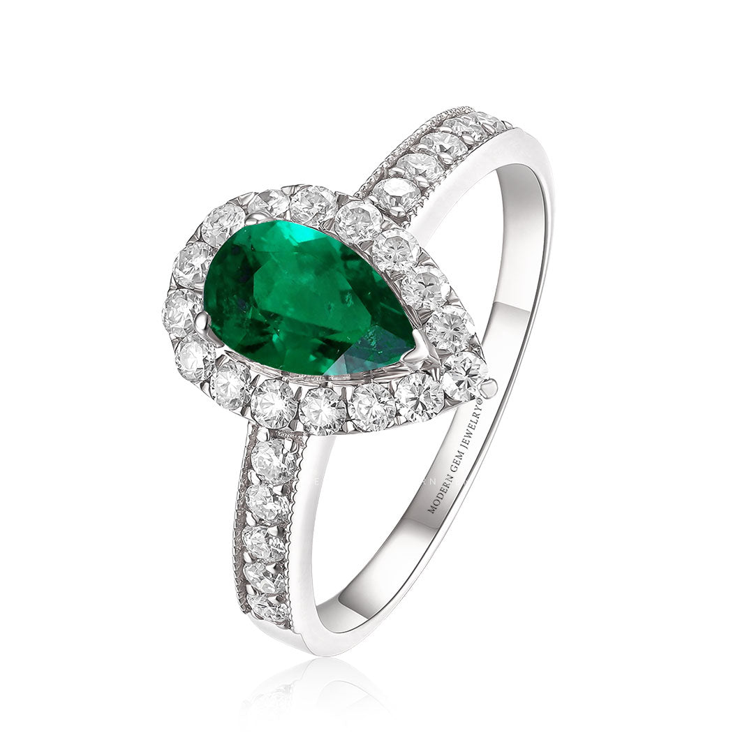 Emerald Cocktail Ring with Diamonds Halo in 18K White Gold | Modern Gem Jewelry | Saratti