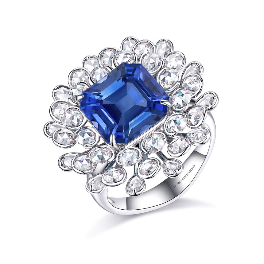 Natural Diamond and Sapphire Cocktail Ring in 18K Gold