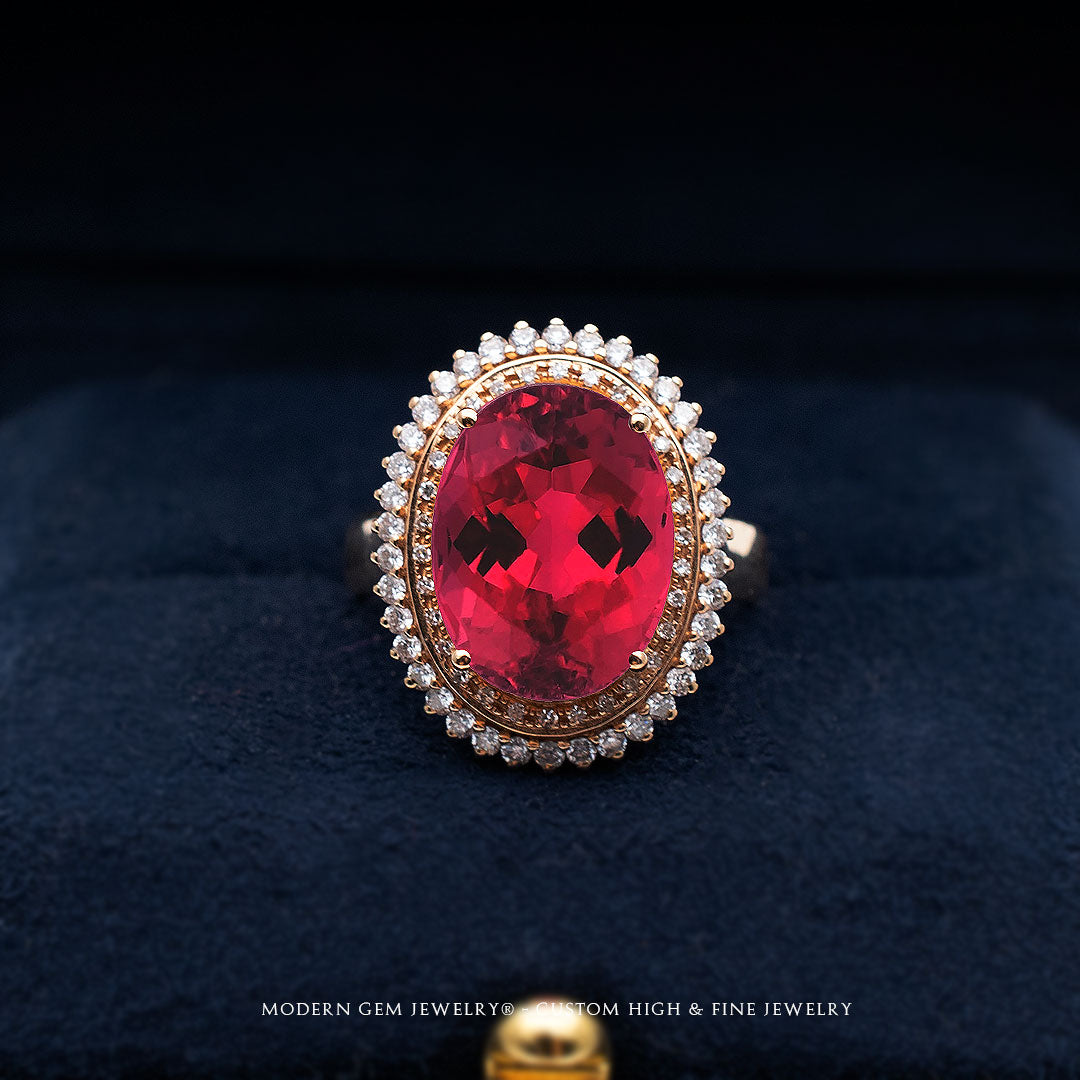 Tourmaline Ring & Diamonds In 18K Yellow Gold | Custom Rings | Modern Gem Jewelry | Saratti 