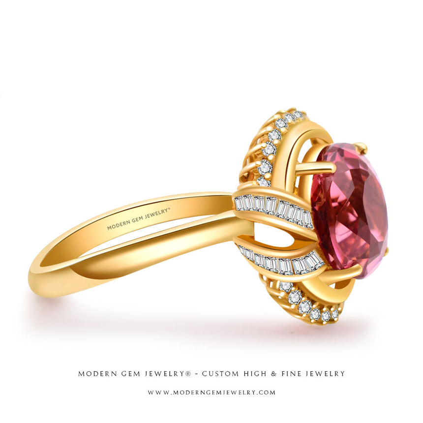 Tourmaline Ring With T-Shaped Diamonds In Yellow Gold | Custom Rings | Modern Gem Jewelry | Saratti
