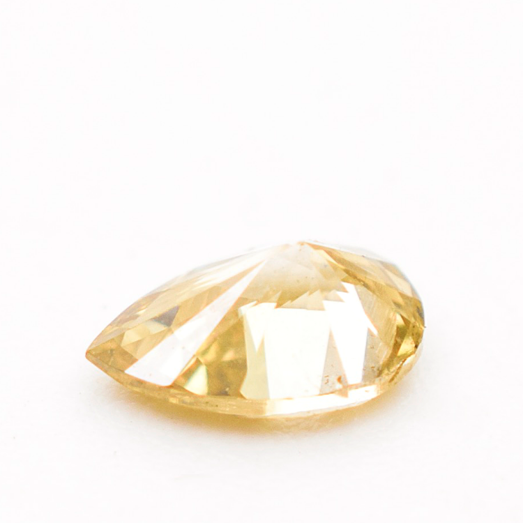 Fancy yellow diamond culet view