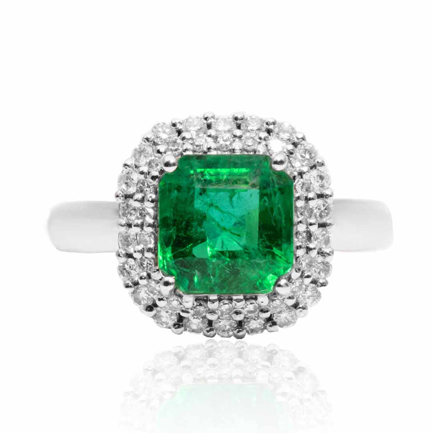 2 carat Emerald Ring with Diamonds in White Gold | Modern Gem Jewelry | Saratti