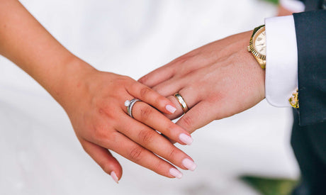 How to Choose a Wedding Band for Your Engagement Ring