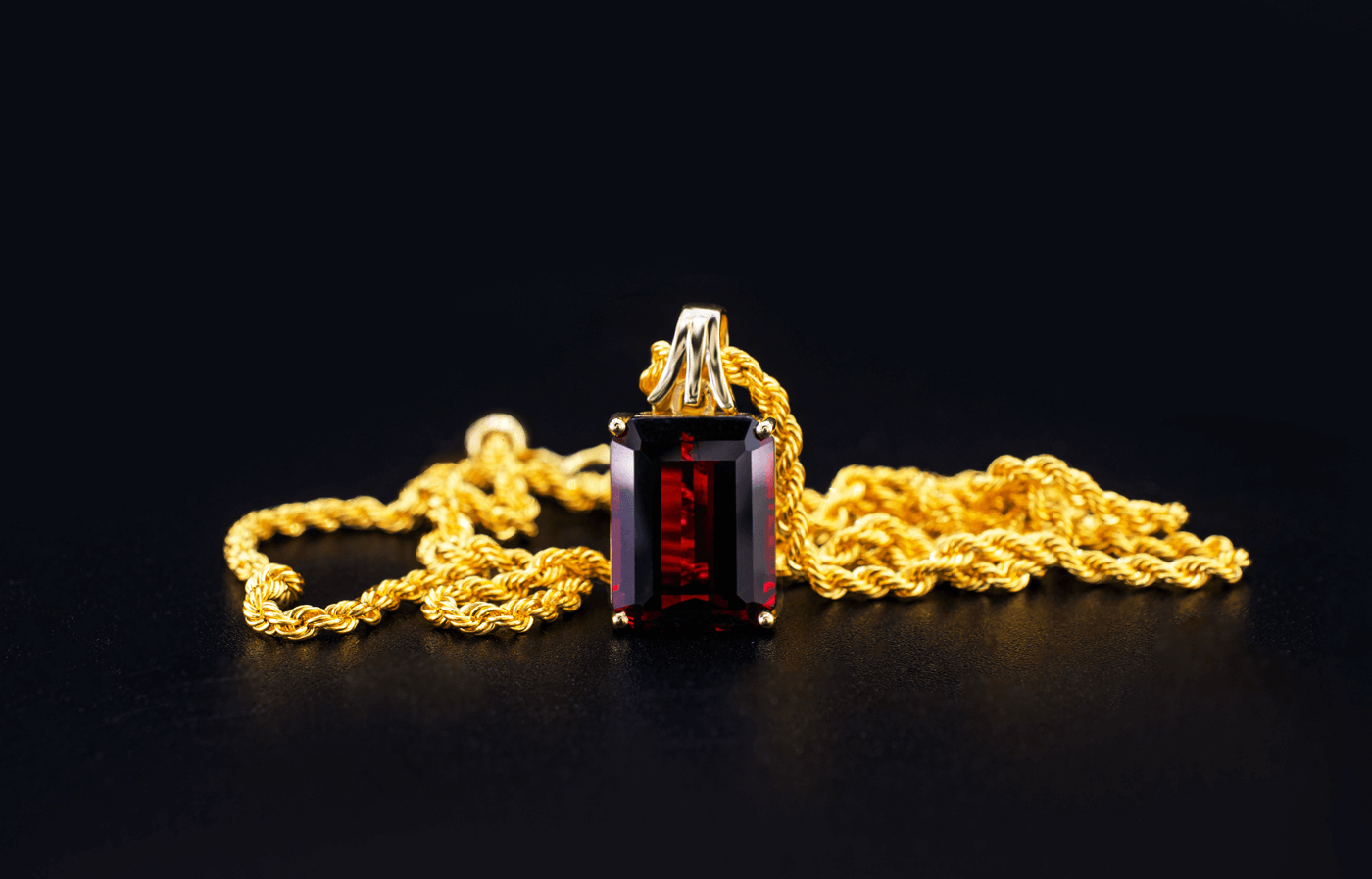 18K Yellow Gold Classic Garnet Necklace | Garnet: The Dazzling January Birthstone Explained! | Saratti