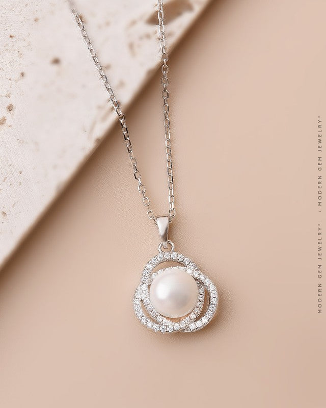 Beautiful Pearl Necklace | Modern Gem Jewelry