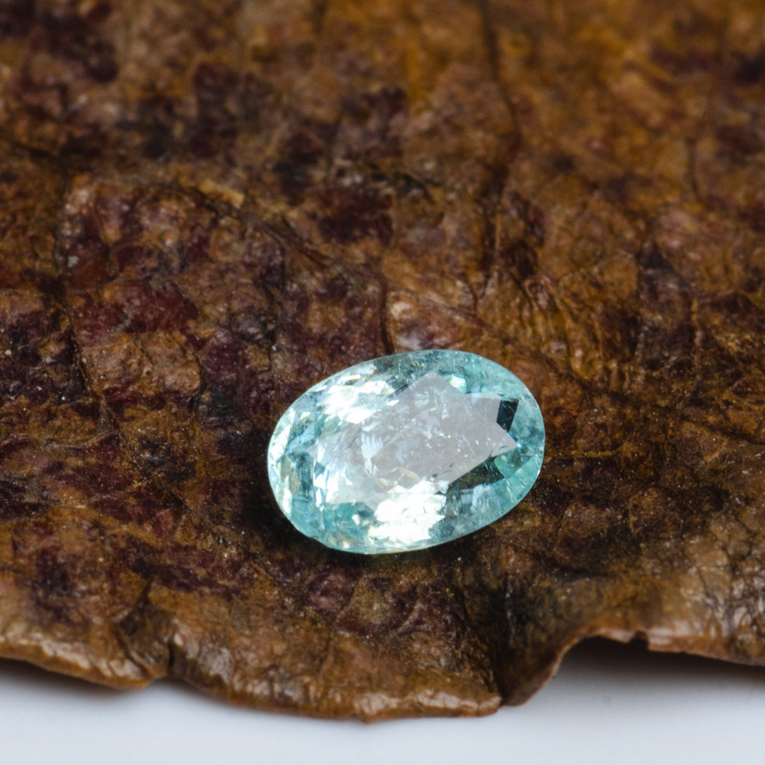 0.41ct Paraiba Tourmaline 6mm x 4mm oval shape | SARATTI