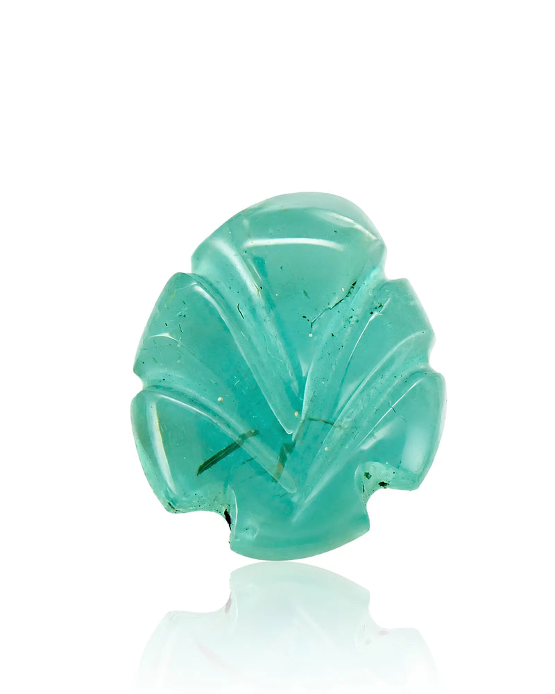 0.74ct Natural Emerald carved leaf main view in vivid green | SARATTI