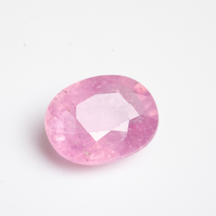 0.95ct Sri Lanka pink sapphire loose 6.5mm 5.5mm | SARATTI