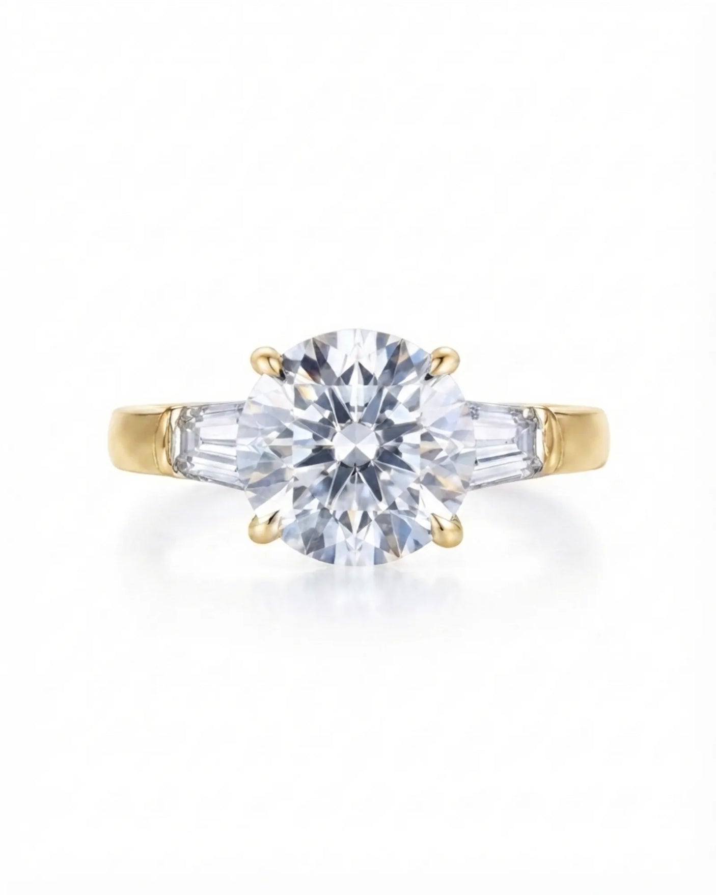 Terzo Tesoro – Natural Round Diamond Three-Stone Engagement Ring