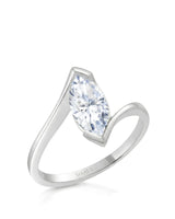 Marquise Möbius – Natural Marquise-Cut Diamond Semi-Tension Ring
