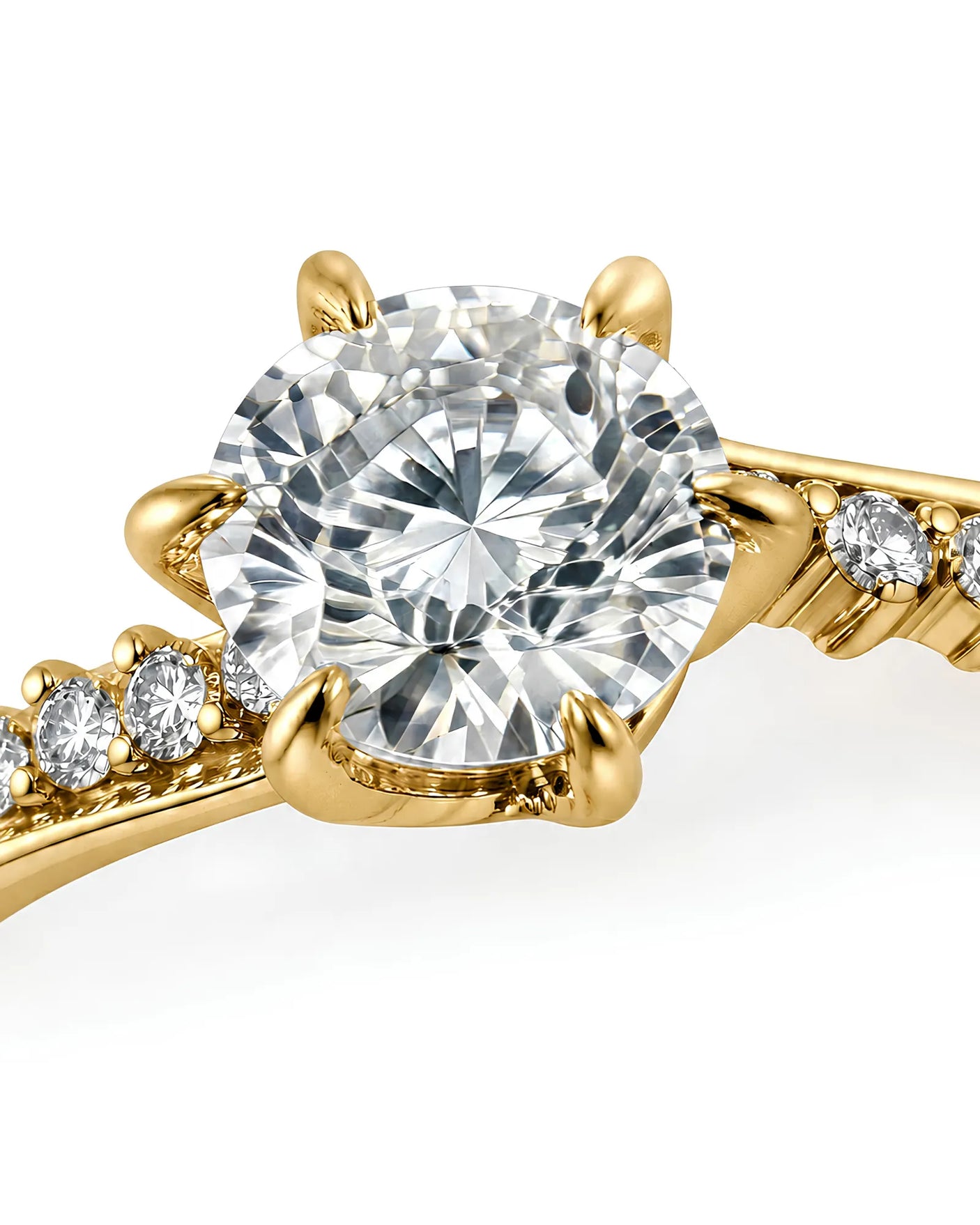 Saoirse – Natural Round Diamond Six-Prong Twisted-Shank Engagement Ring