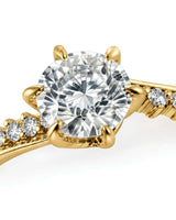 Saoirse – Natural Round Diamond Six-Prong Twisted-Shank Engagement Ring