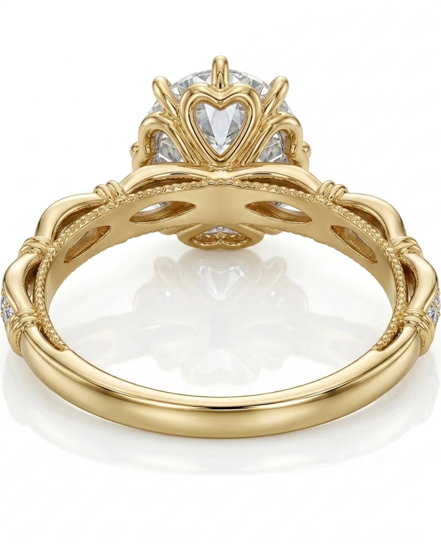 Suki – Timeless Spark Natural Round Diamond Vintage Halo Ring