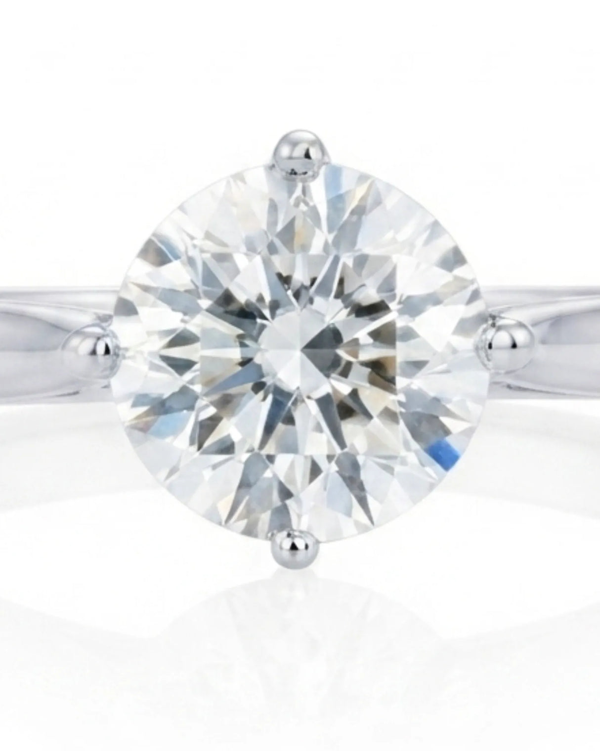 Claudine – Natural Round Diamond Solitaire Engagement Ring