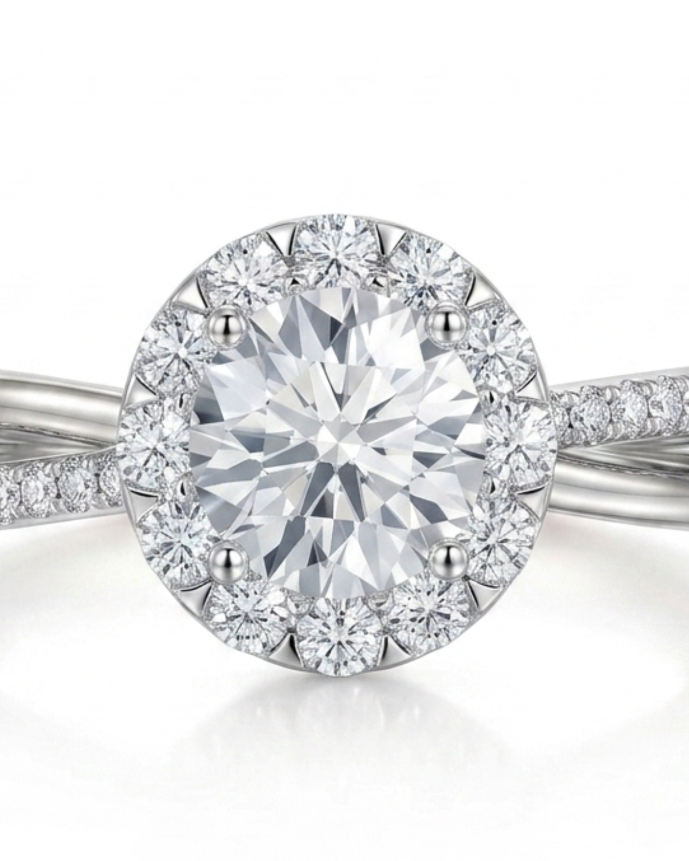 Elani – Natural Round Diamond Halo Split-Shank Ring