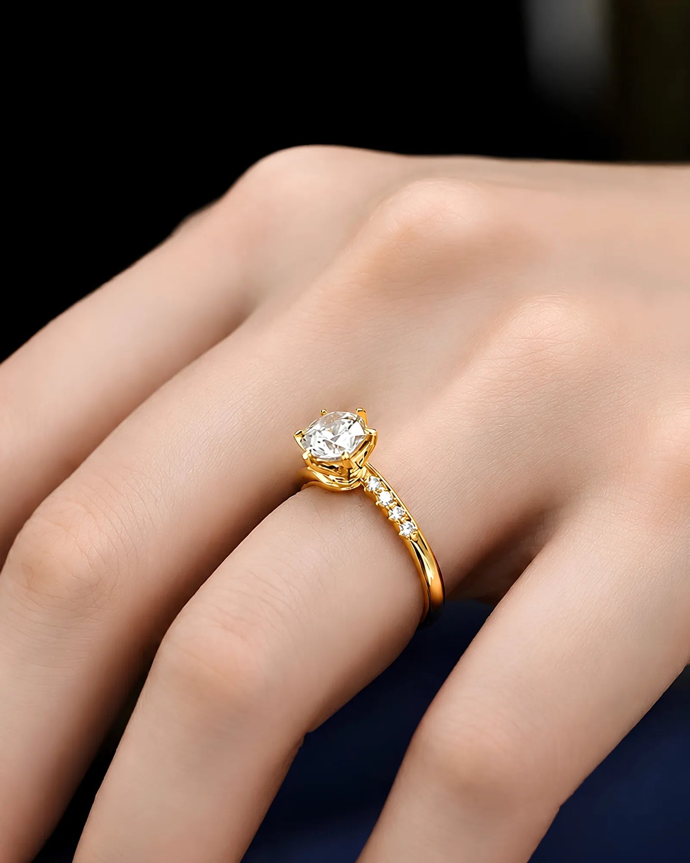Saoirse – Natural Round Diamond Six-Prong Twisted-Shank Engagement Ring