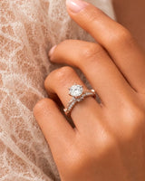 Kirina – Brilliant Bliss Natural Round Diamond Two-Tone Engagement Ring