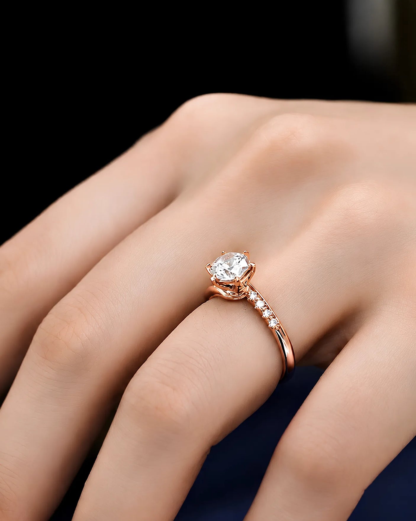 Saoirse – Natural Round Diamond Six-Prong Twisted-Shank Engagement Ring
