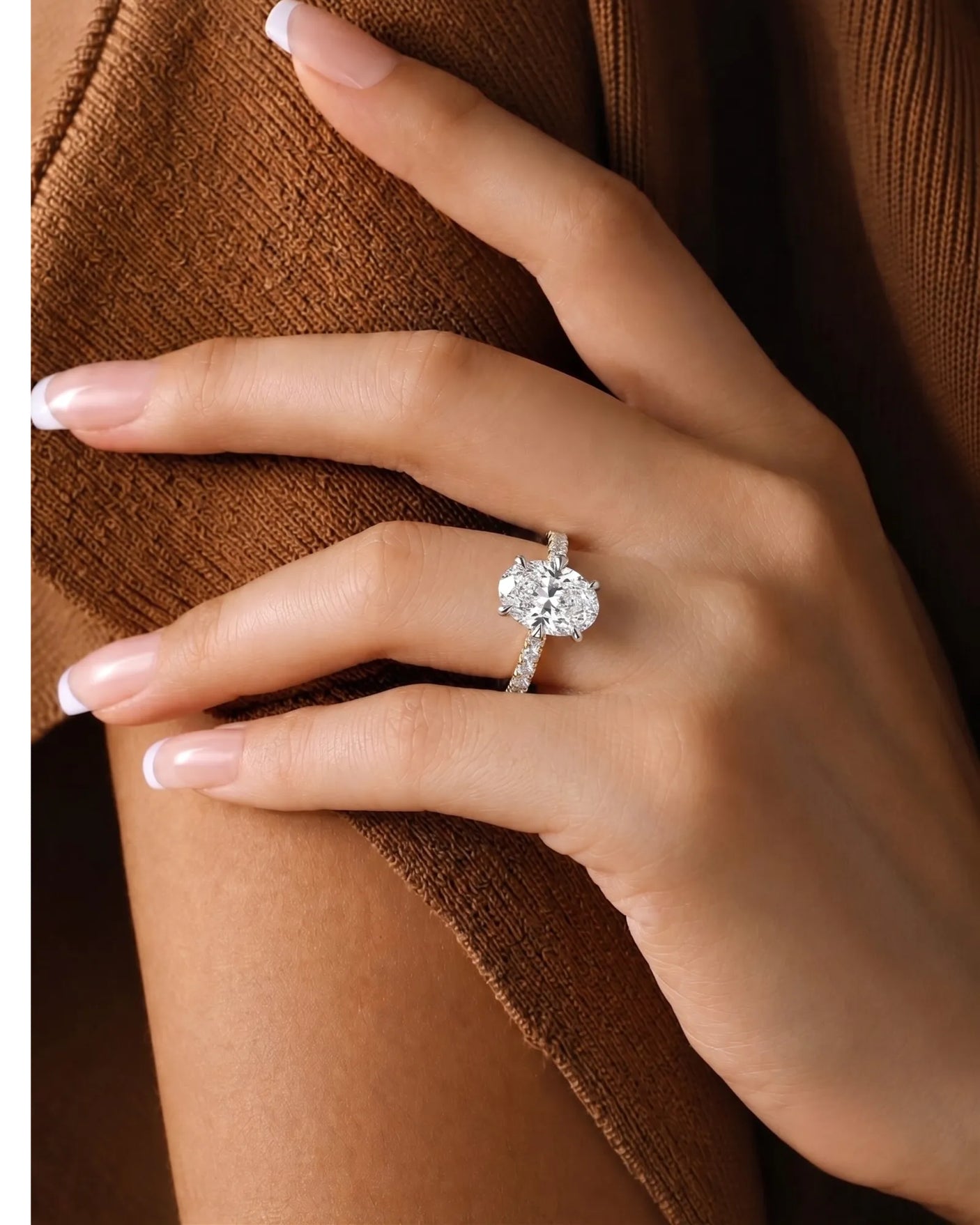 Gretta • Oval Moissanite Ring in Yellow Gold