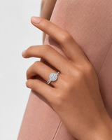 Elani – Natural Round Diamond Halo Split-Shank Ring