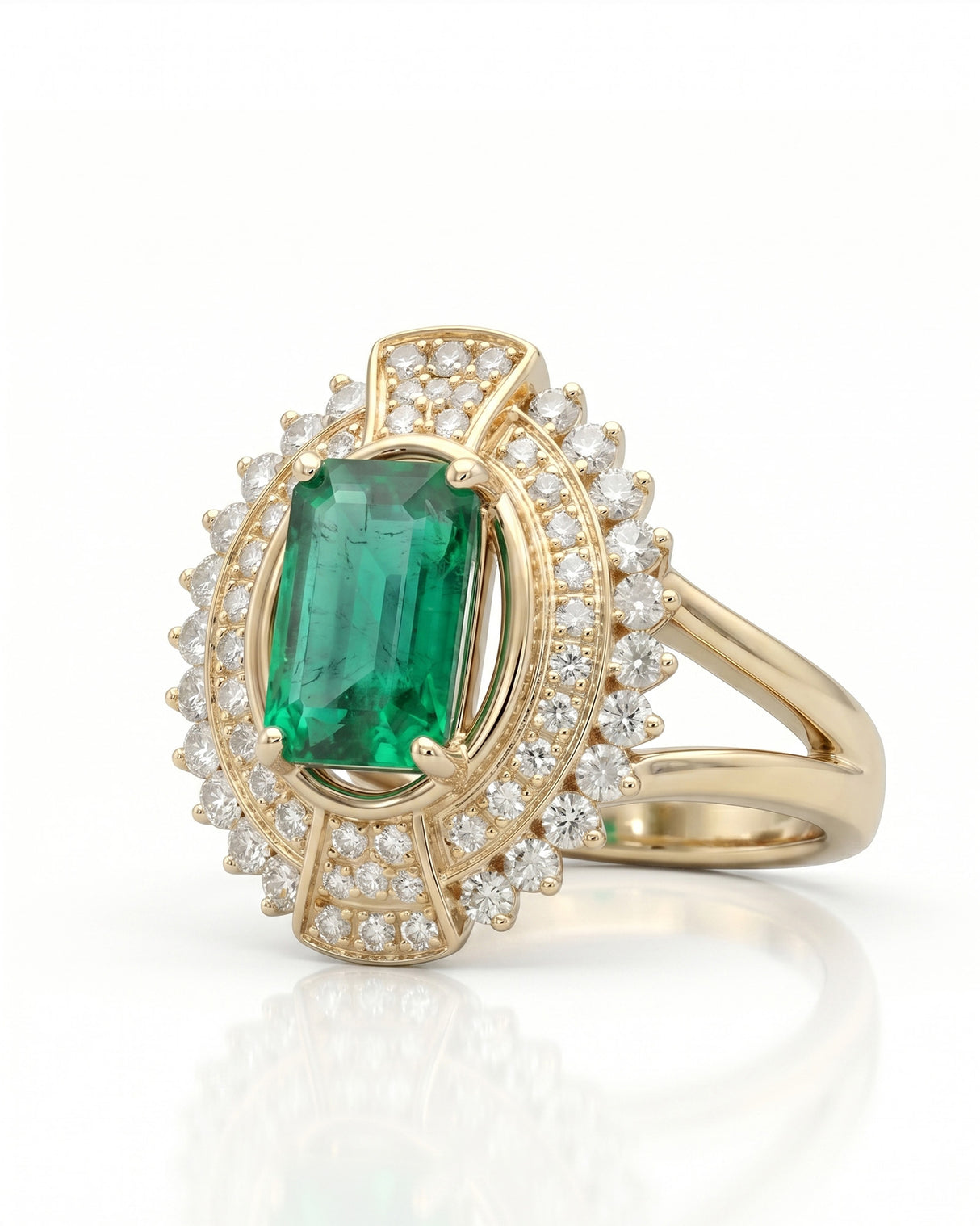 1.00 carat natural emerald halo ring with round diamonds in 18K Yellow Gold | SARATTI