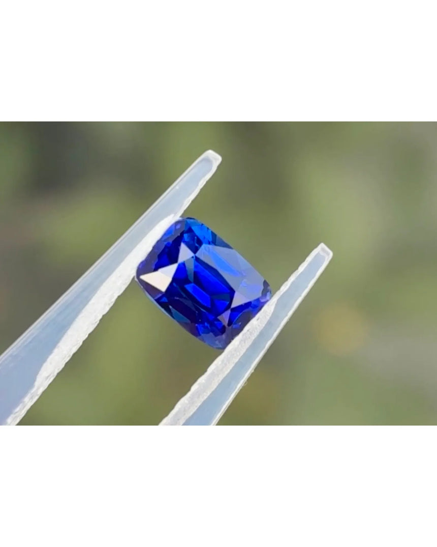 1.02ct Natural Royal Blue Sapphire loose Cushion 5.62 × 4.03 × 4.33mm | SARATTI