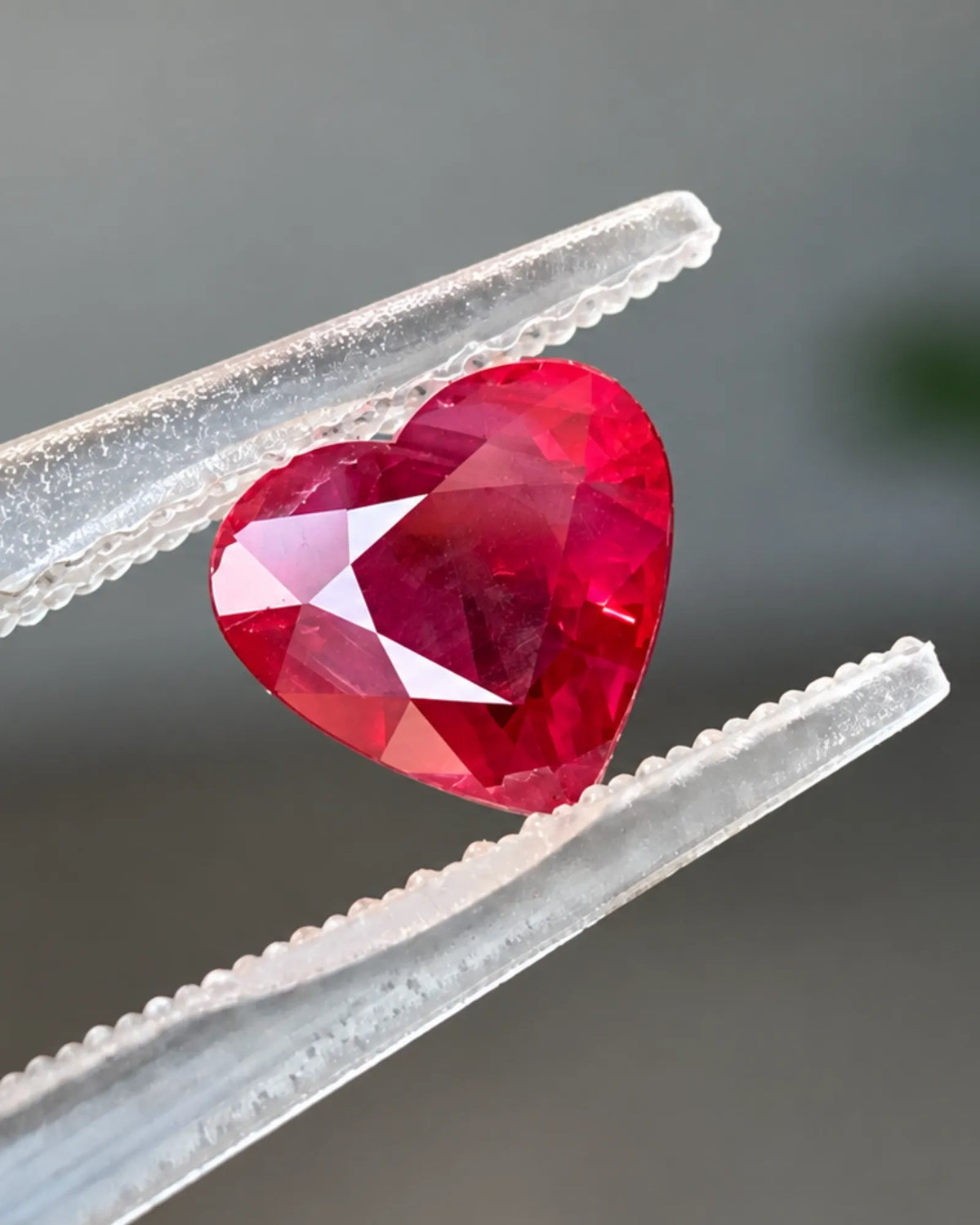 Natural 1.24 CTS Burmese Ruby with Pigeon's Blood colour shown from an alternate angle | SARATTI