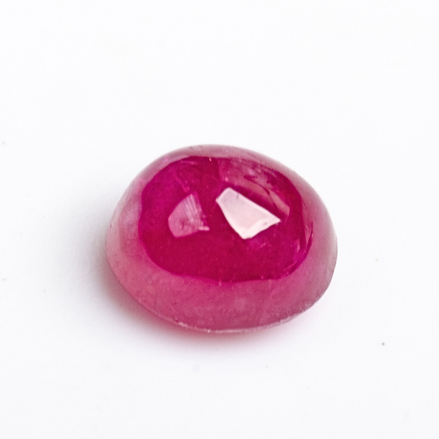 1.49 carat unheated ruby oval cabochon for custom rings | SARATTI