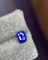 1.50ct Natural Royal Blue Sapphire loose gemstone 7.19 × 5.47 × 3.83 mm | SARATTI