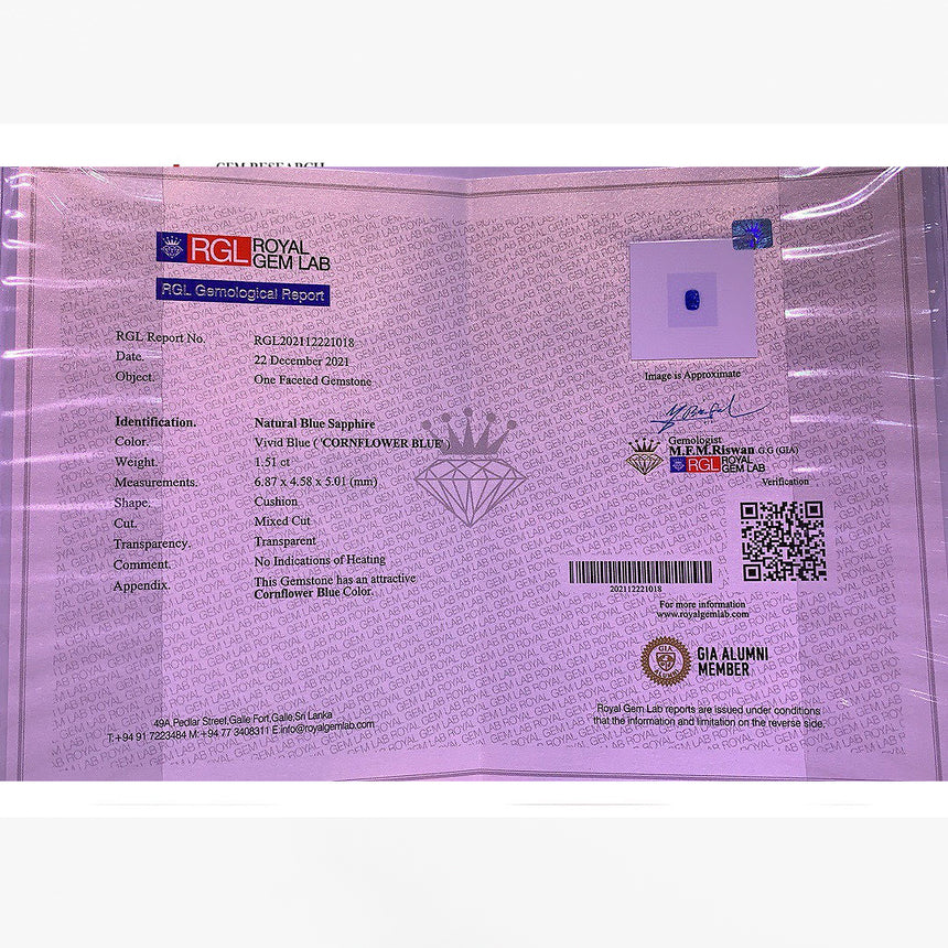 1.51 carat Natural sapphire cushion displaying Cornflower Blue color | SARATTI 