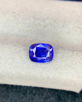 1.53ct Vivid Blue Natural Sapphire Cushion side profile | SARATTI