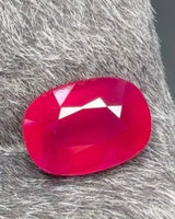 Alternate view of 1.55 CTS Natural red Ruby oval showing balanced proportions and bright facet reflections | SARATTI