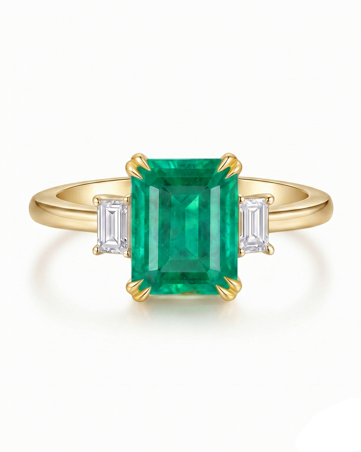 1.5 carat natural emerald and diamond ring in 18K Yellow Gold | SARATTI