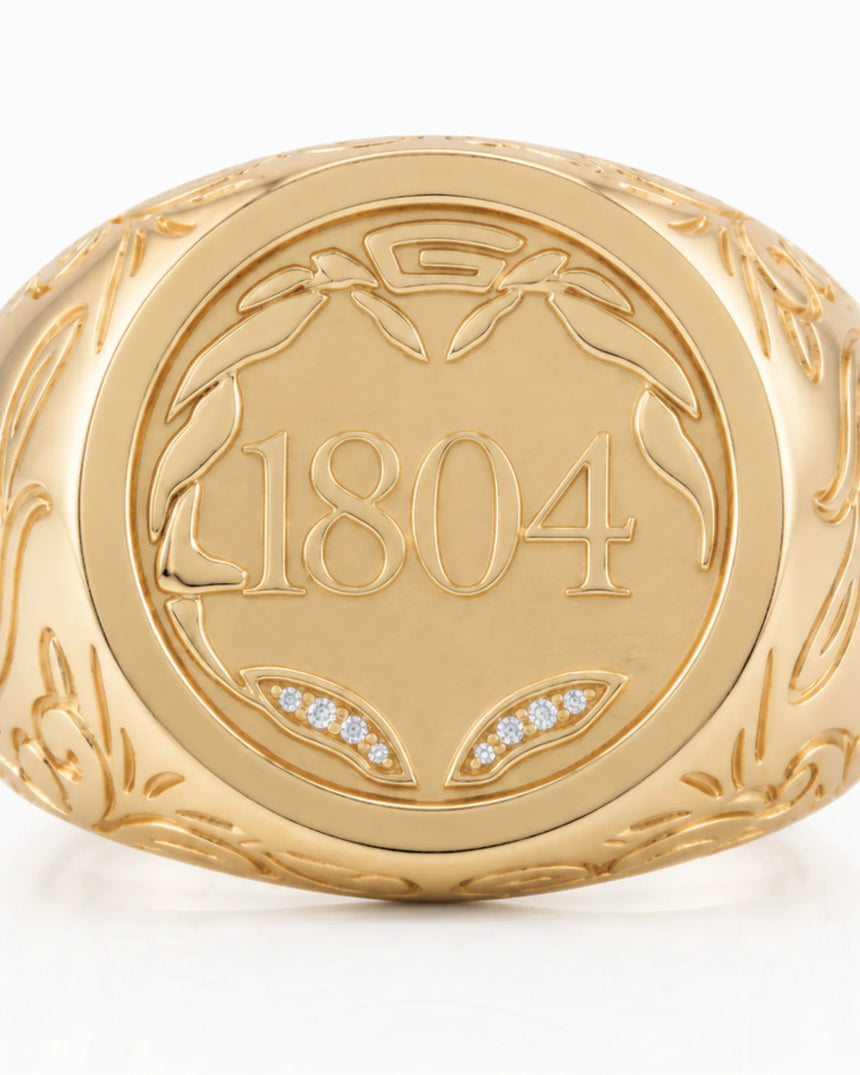 Heritage Crest Signet Ring | 1804 - ZOE