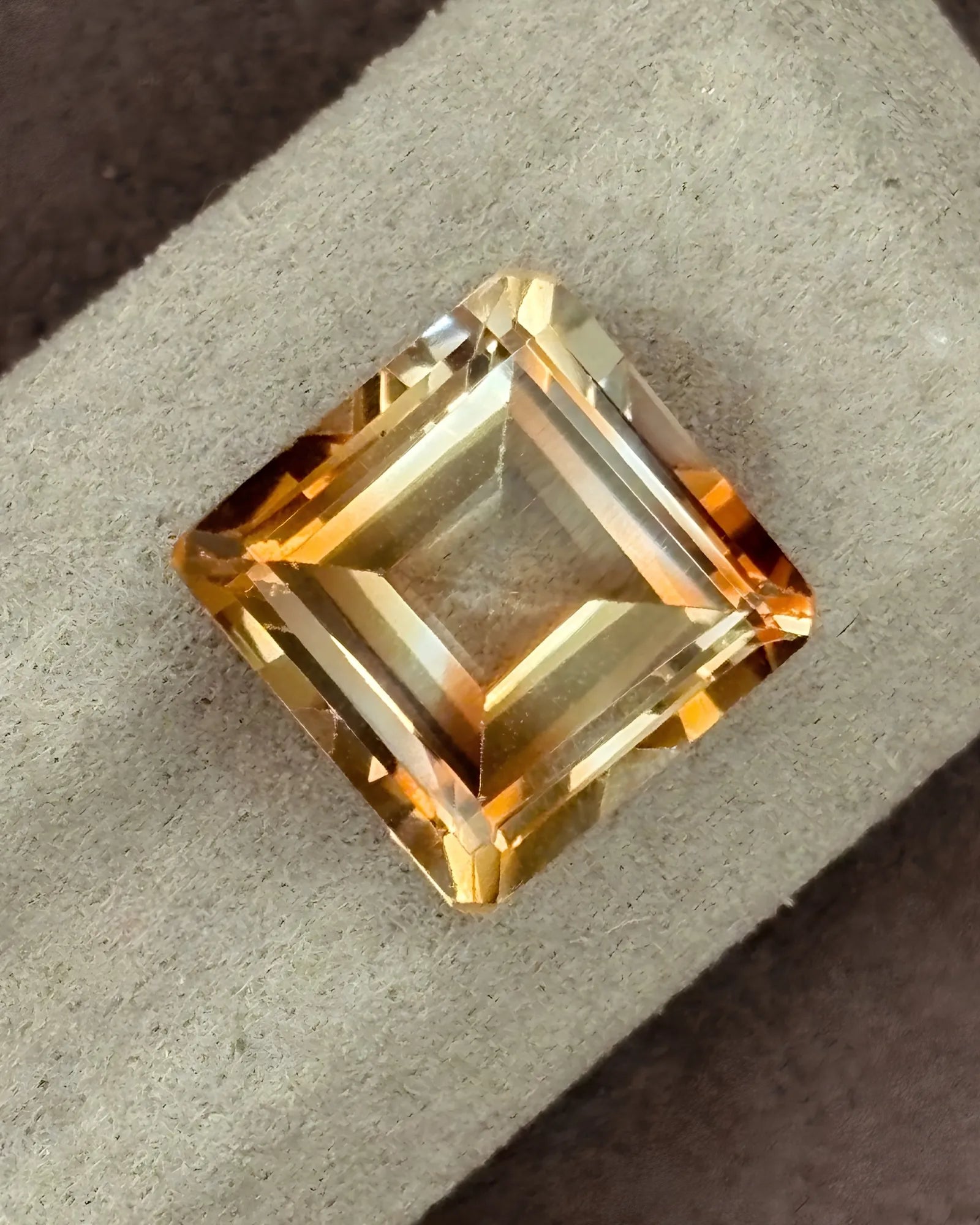 12 × 12mm Brazilian Imperial Topaz square front view | SARATTI