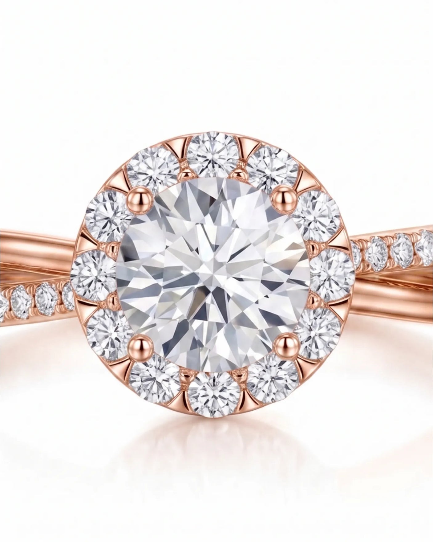 Elani – Natural Round Diamond Halo Split-Shank Ring