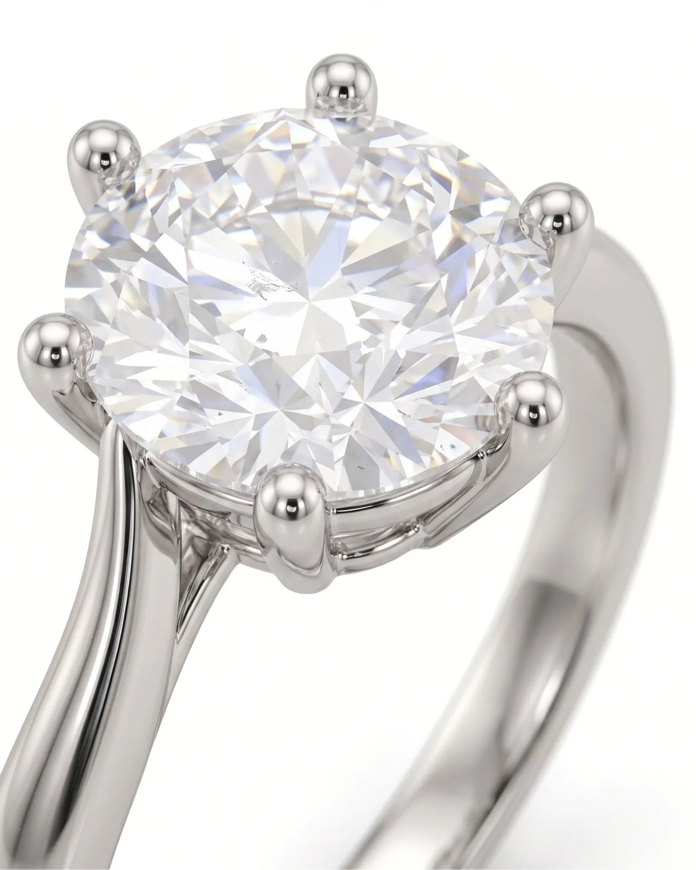 Kira – Lovely Crown Natural Round Diamond Solitaire Ring