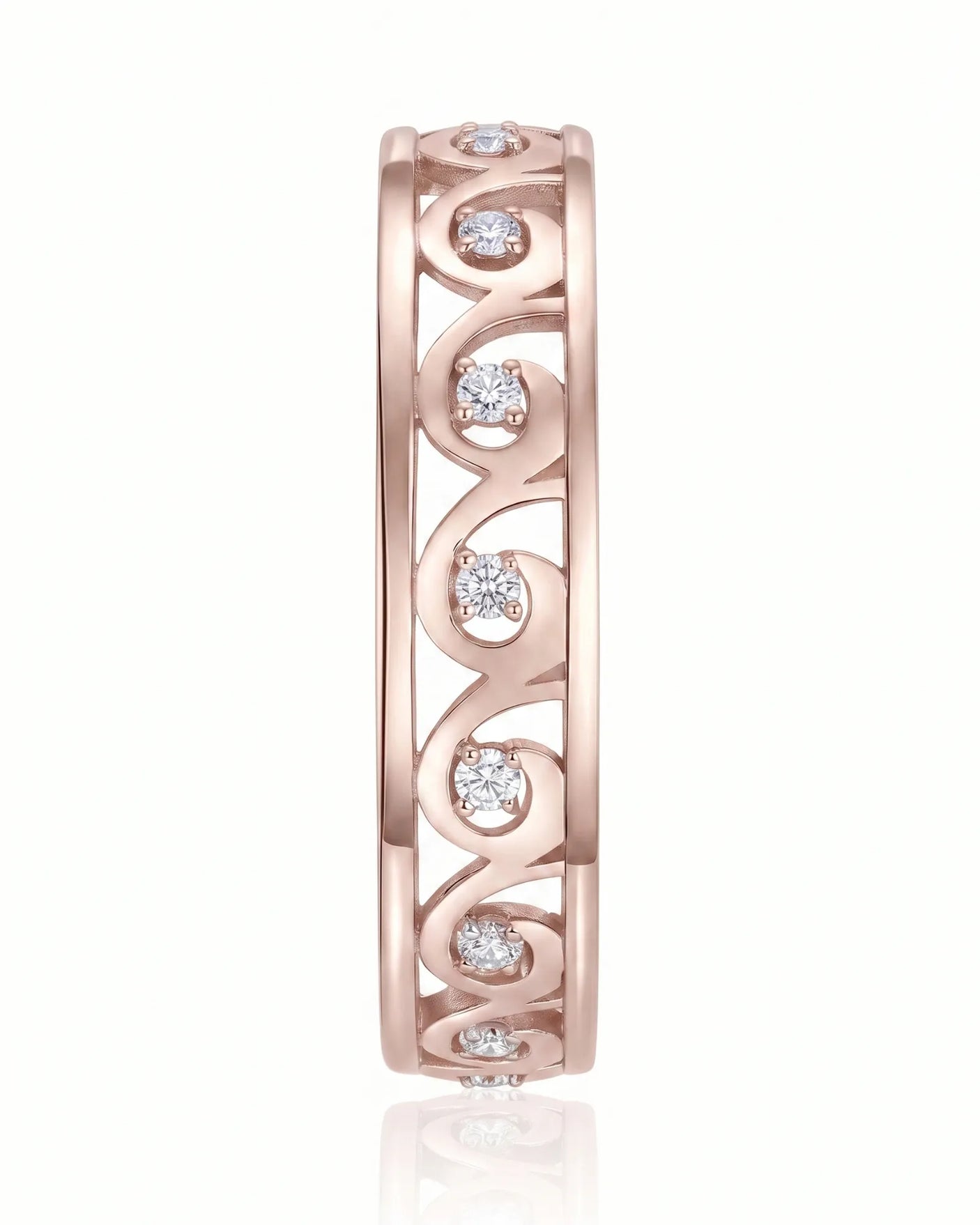 Art Nouveu Wedding Band with Diamonds Yellow Gold